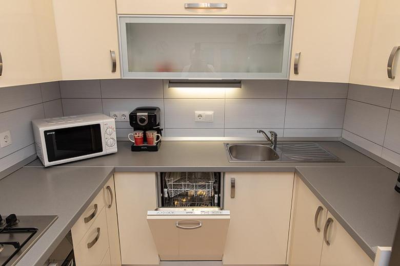 Apartmani Vice Brela Bagian luar foto