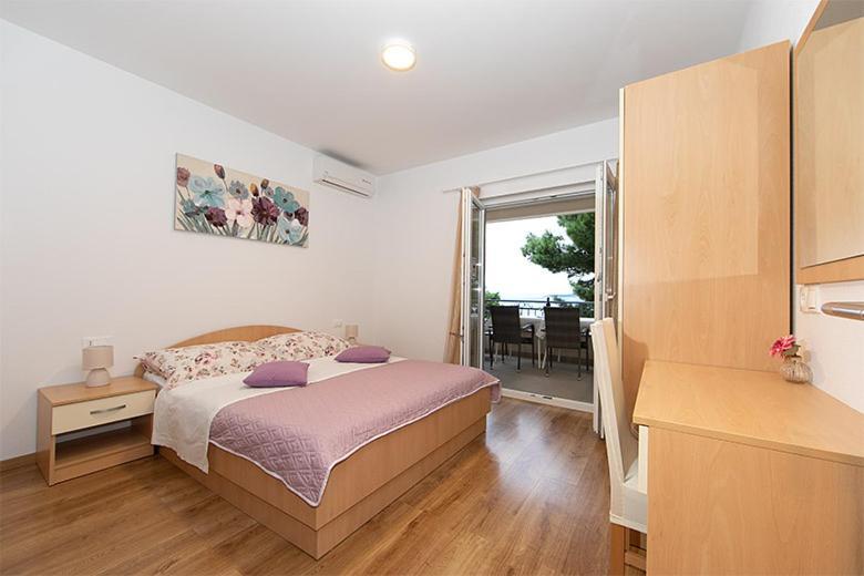 Apartmani Vice Brela Bagian luar foto