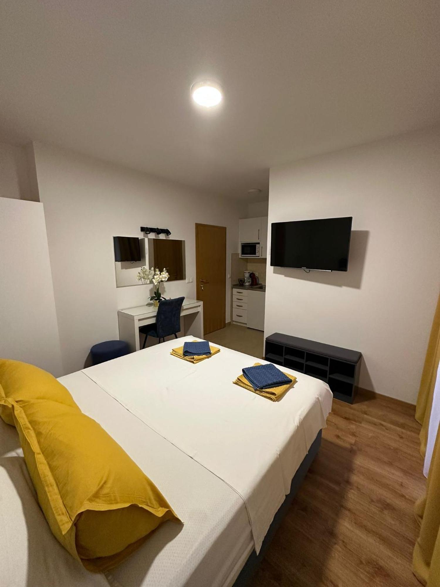 Apartmani Vice Brela Ruang foto