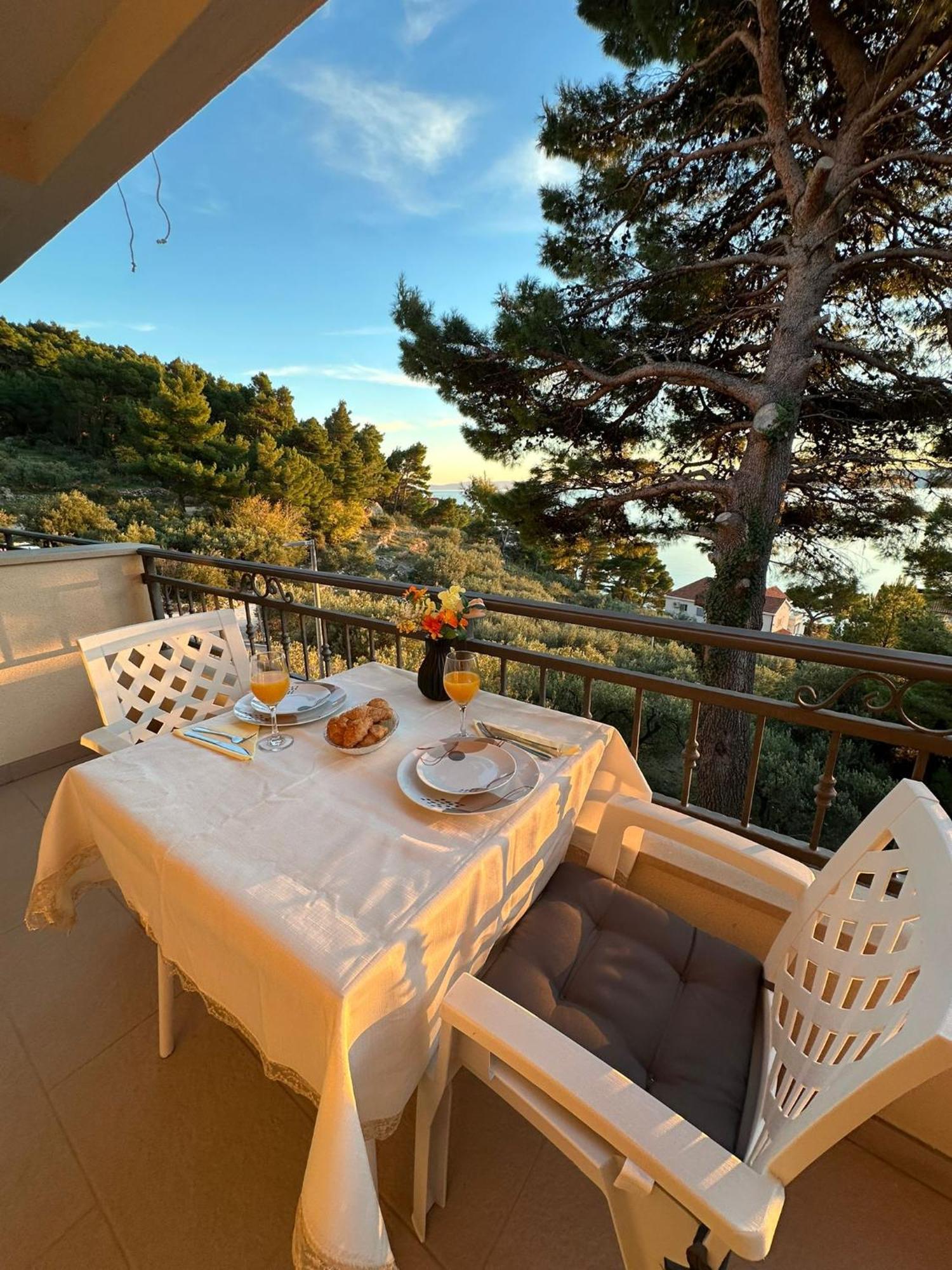 Apartmani Vice Brela Ruang foto